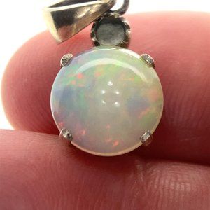 White Opal 4.15ct Solid 925 Sterling Silver Pendant